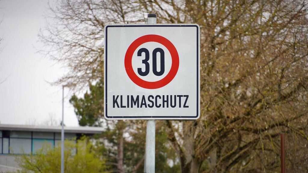 Klimaschutz Tempolimit in Österreich